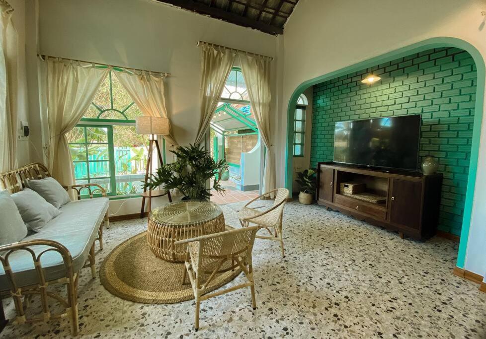 Hoi An Coastal Charm Villa - Jaccuzi Pool - Netflix Tan Thanh Luaran gambar